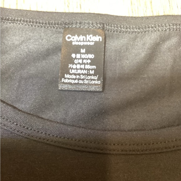 Calvin Klein Black Muscle Tee Size M NWT - Picture 2 of 8